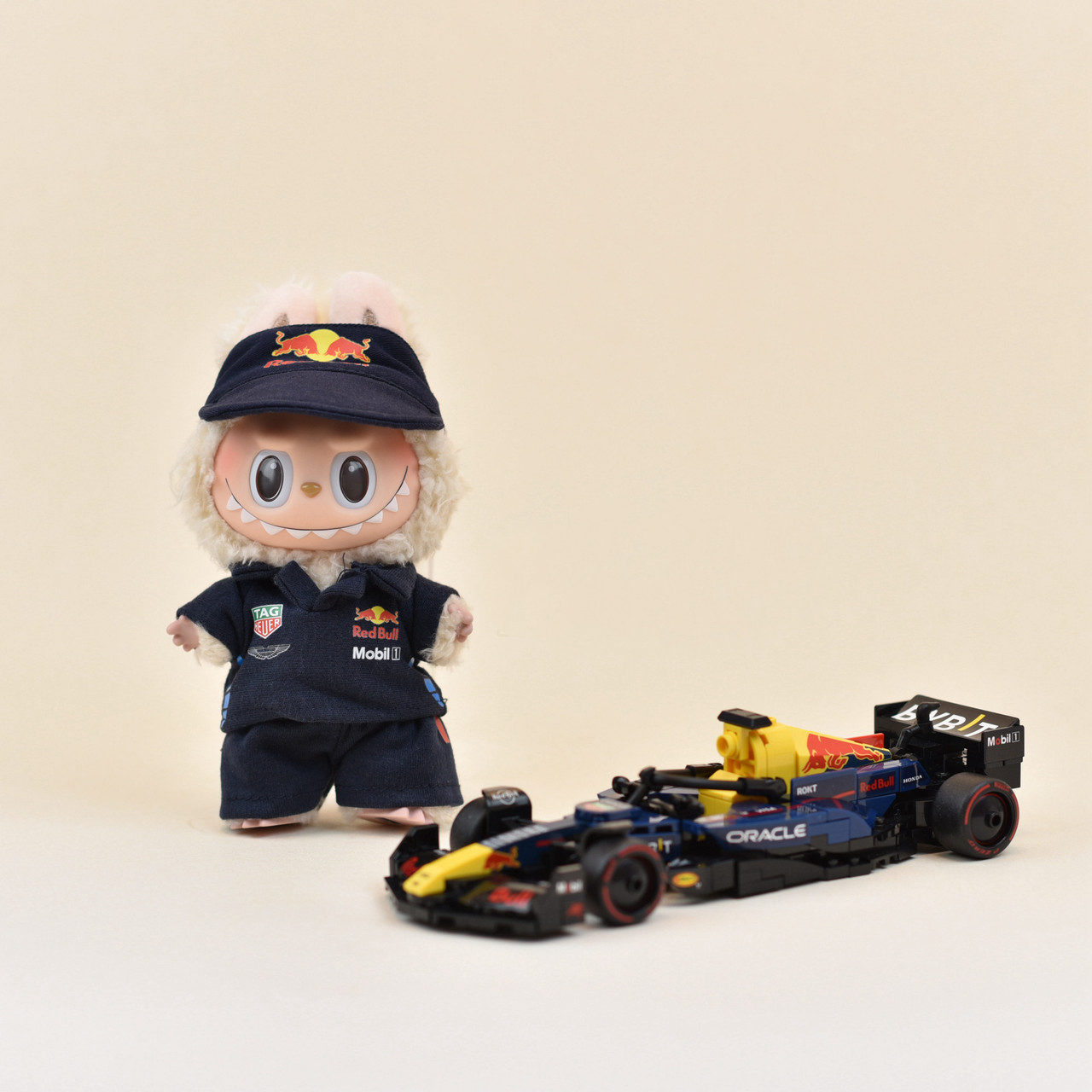 Red Bull Racing Set for Labubu - Image 3