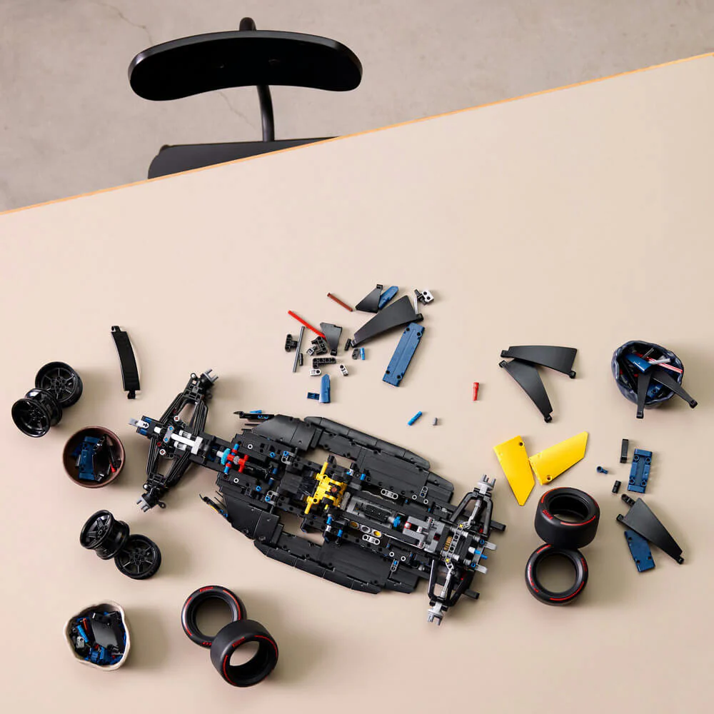 LEGO® Technic™ Oracle Red Bull Racing RB20 F1 Car Model Kit for Adults - Image 5